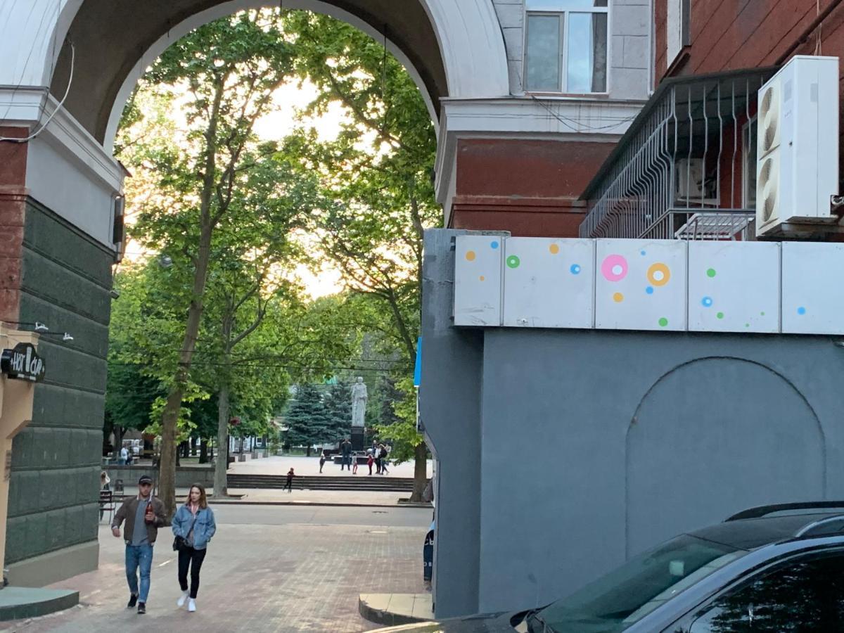 Студия-Люкс С Двумя Спальнями На Соборной Mykolajiv Eksteriør bilde